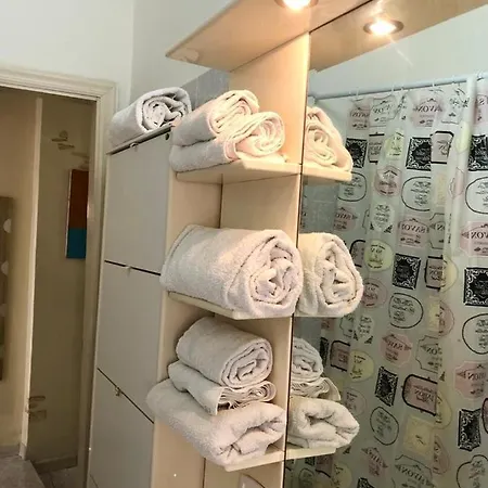 El Puerto Short Let נאפולי